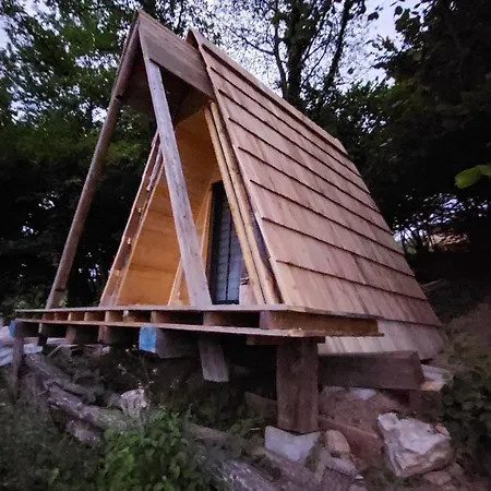 Natural Glamping Eco-tiny House Skocjan (Skocjan)