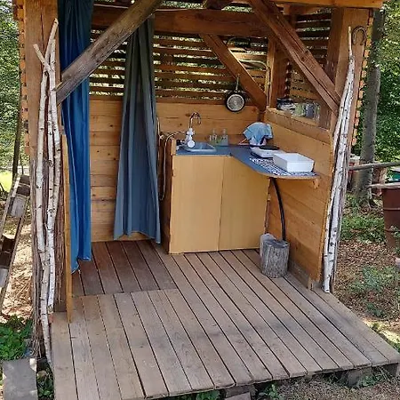 Natural Glamping Eco-tiny House * Skocjan (Skocjan)