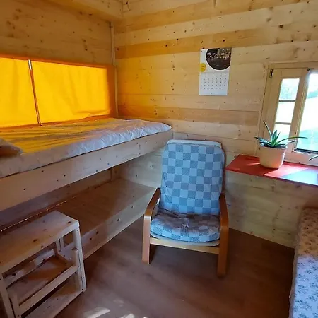 Natural Glamping Eco-tiny House Camping