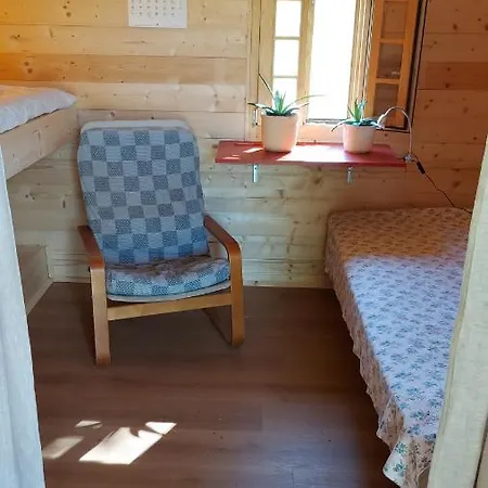 Campsite Natural Glamping Eco-tiny House Skocjan (Skocjan)
